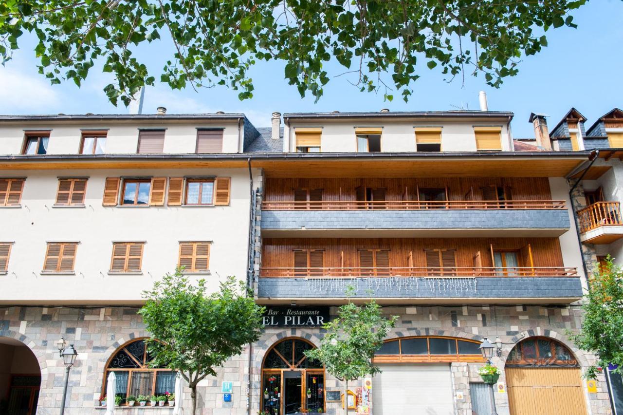 Hotel El Pilar Benasque Exterior foto